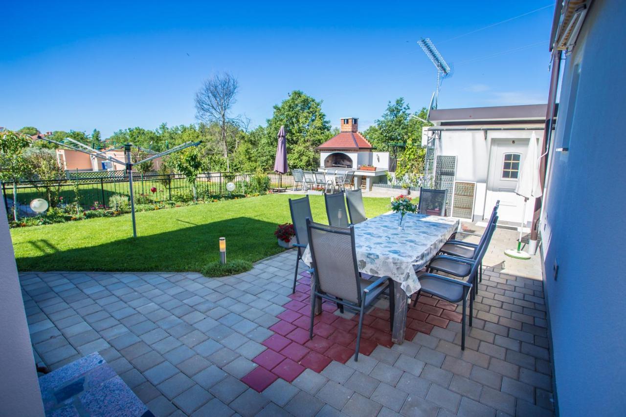 Appartement App Rosi à Poreč Extérieur photo